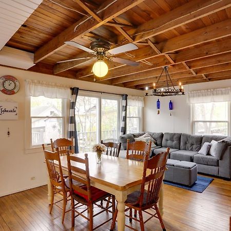 Spacious Lakeside Cottage - 2 Miles To Marblehead! Lakeside Marblehead Exterior photo